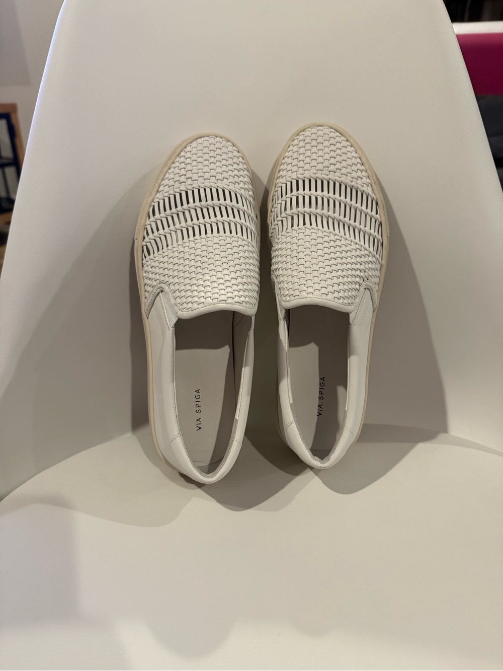 ☀️🌊Via Spiga White Woven Slip-On Shoes NWT